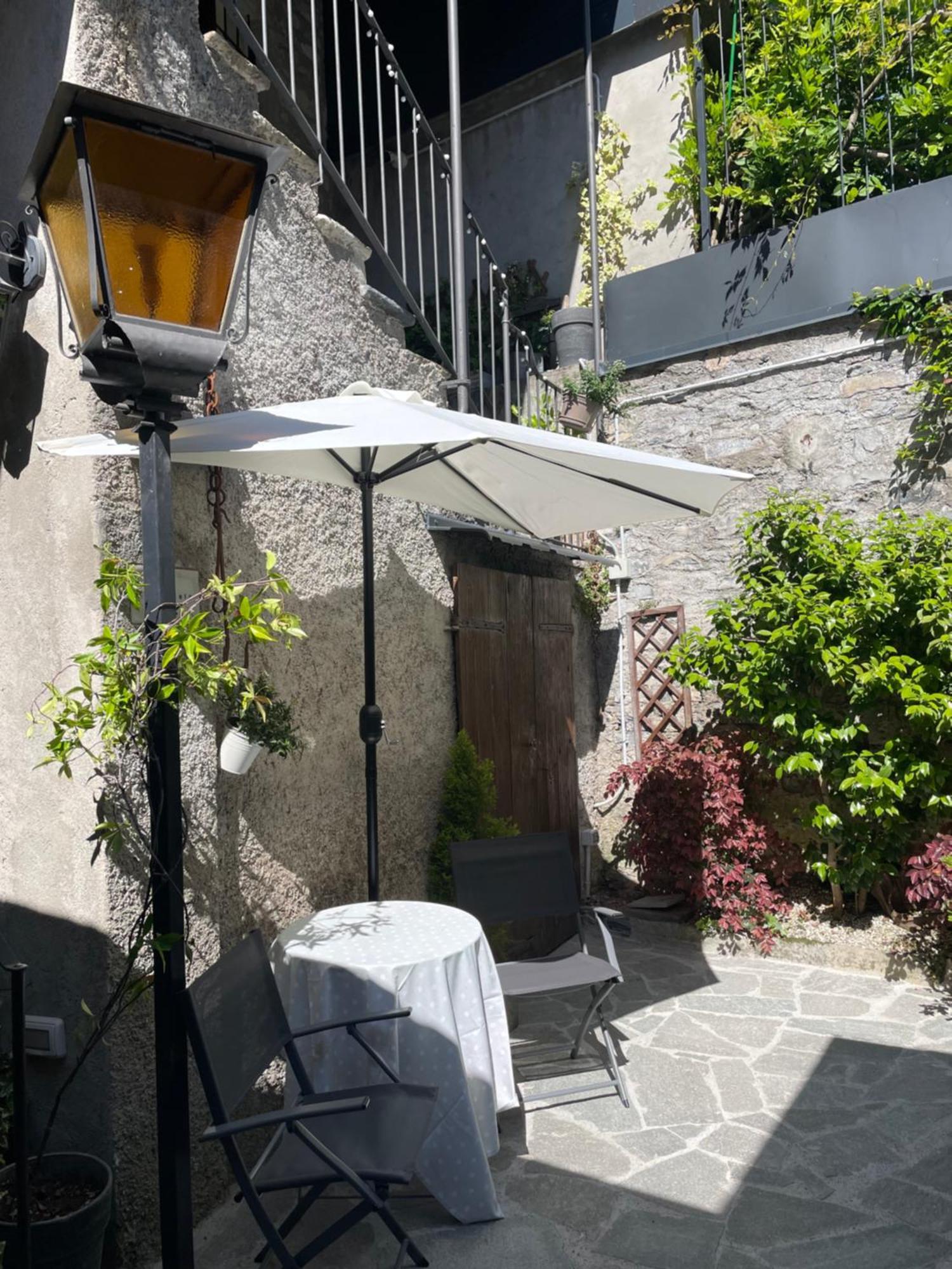 Il Borghetto Di Torno Apartment Exterior photo